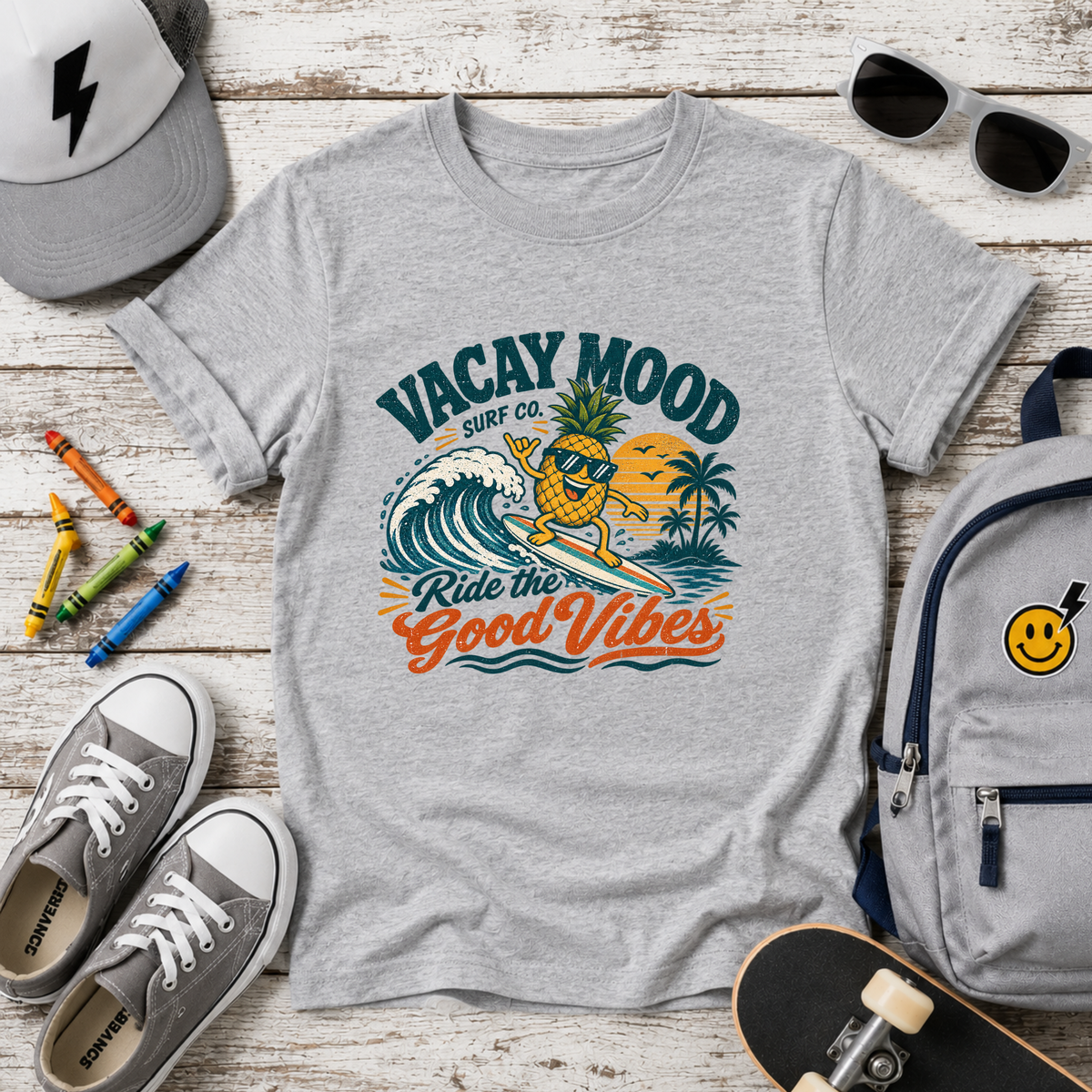 Kids Tee "Vacay Mood: Ride the Good Vibes" Surf Pineapple Design